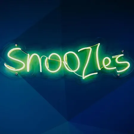 Ostello Snoozles Centre *