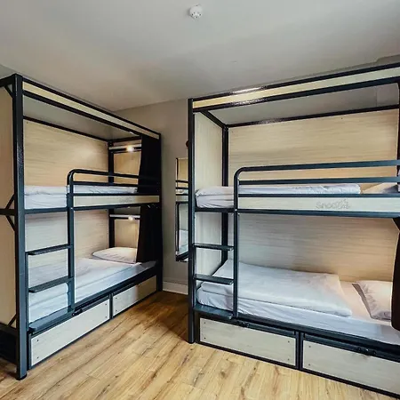 Ostello Snoozles Centre *